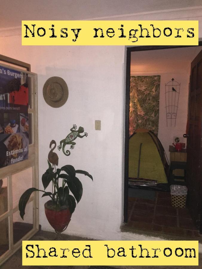 Hotel La Gaceta Camping Antigua Zewnętrze zdjęcie