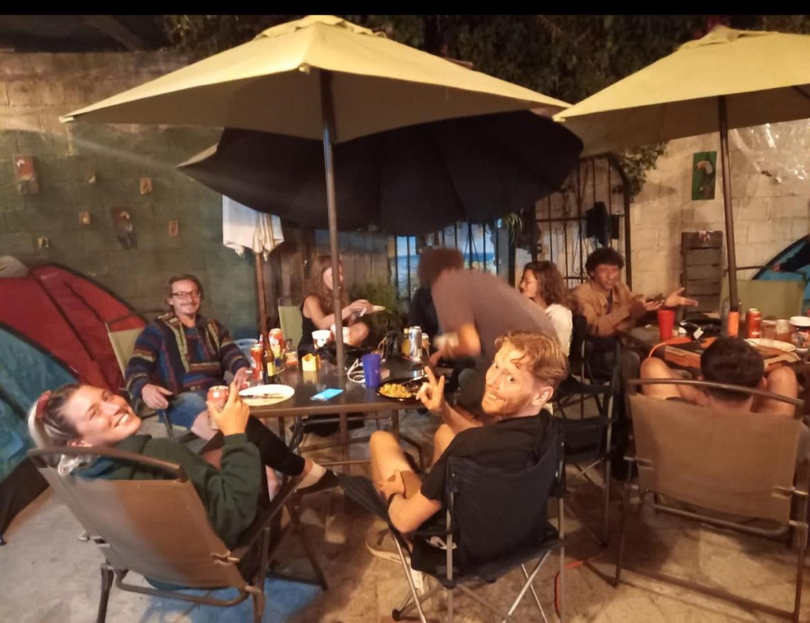 Hotel La Gaceta Camping Antigua Zewnętrze zdjęcie